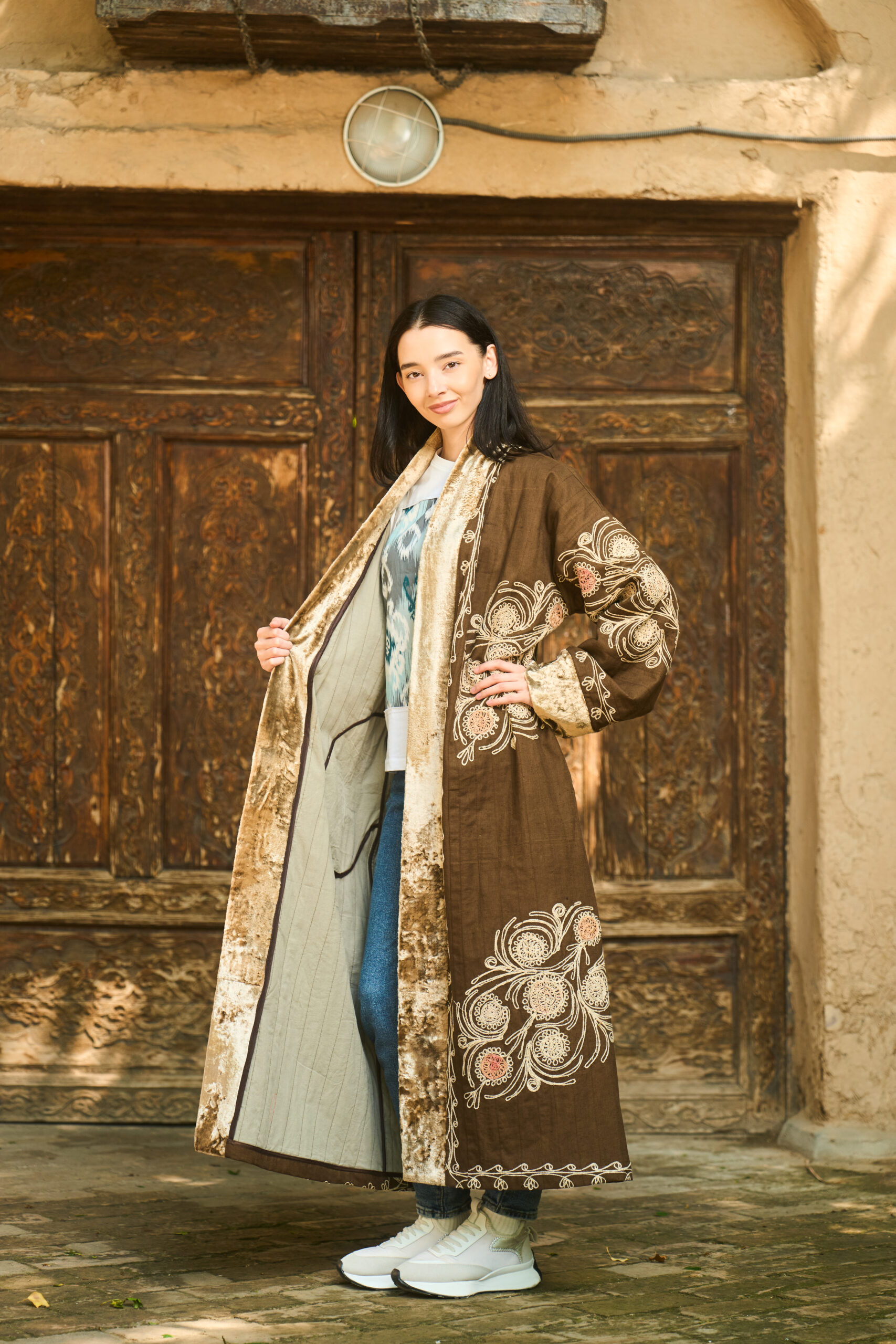 Brown Embroidered Unisex Natural Silk Velvet Chapan